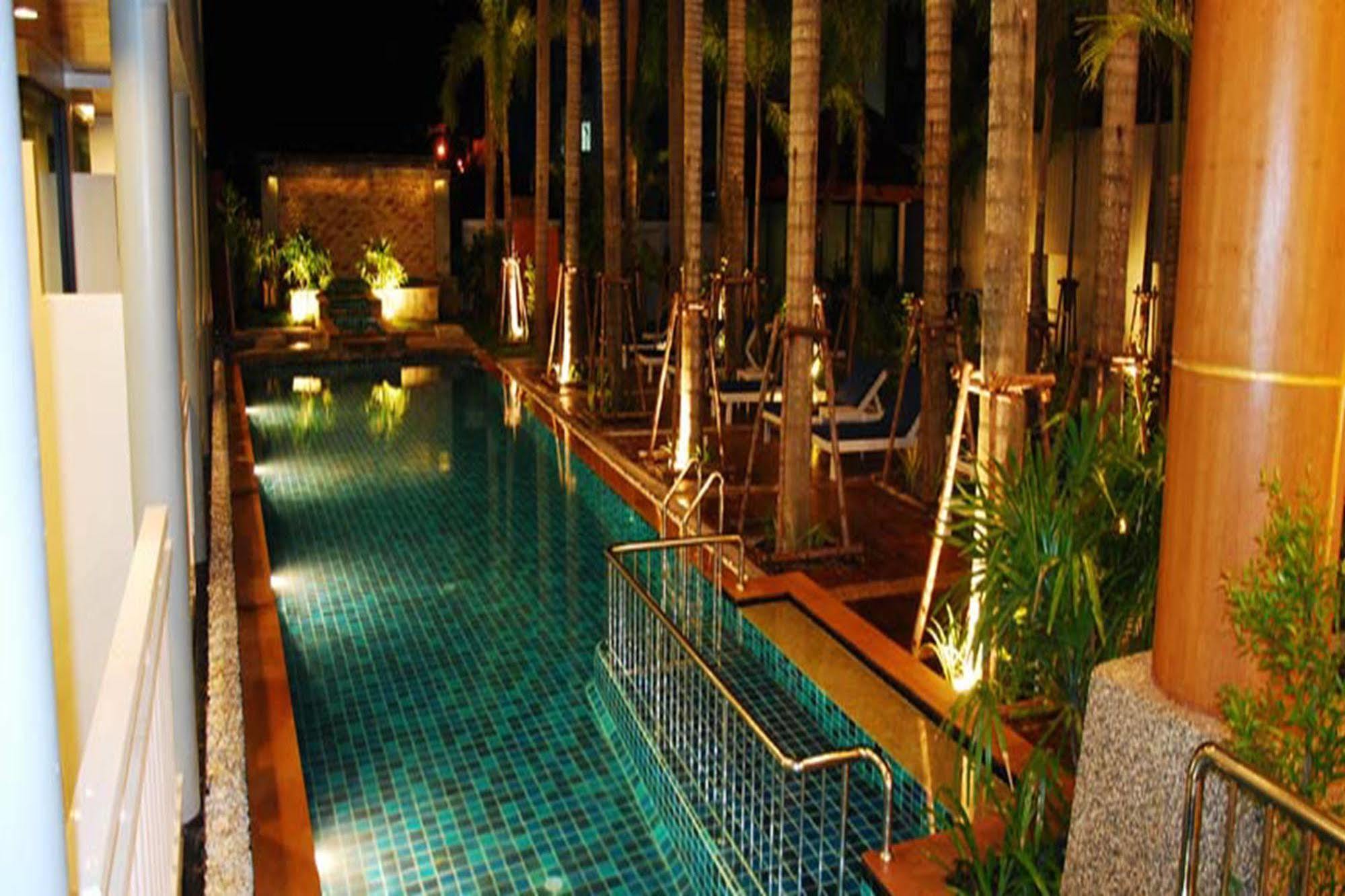 Honey Resort, Kata Beach Extérieur photo