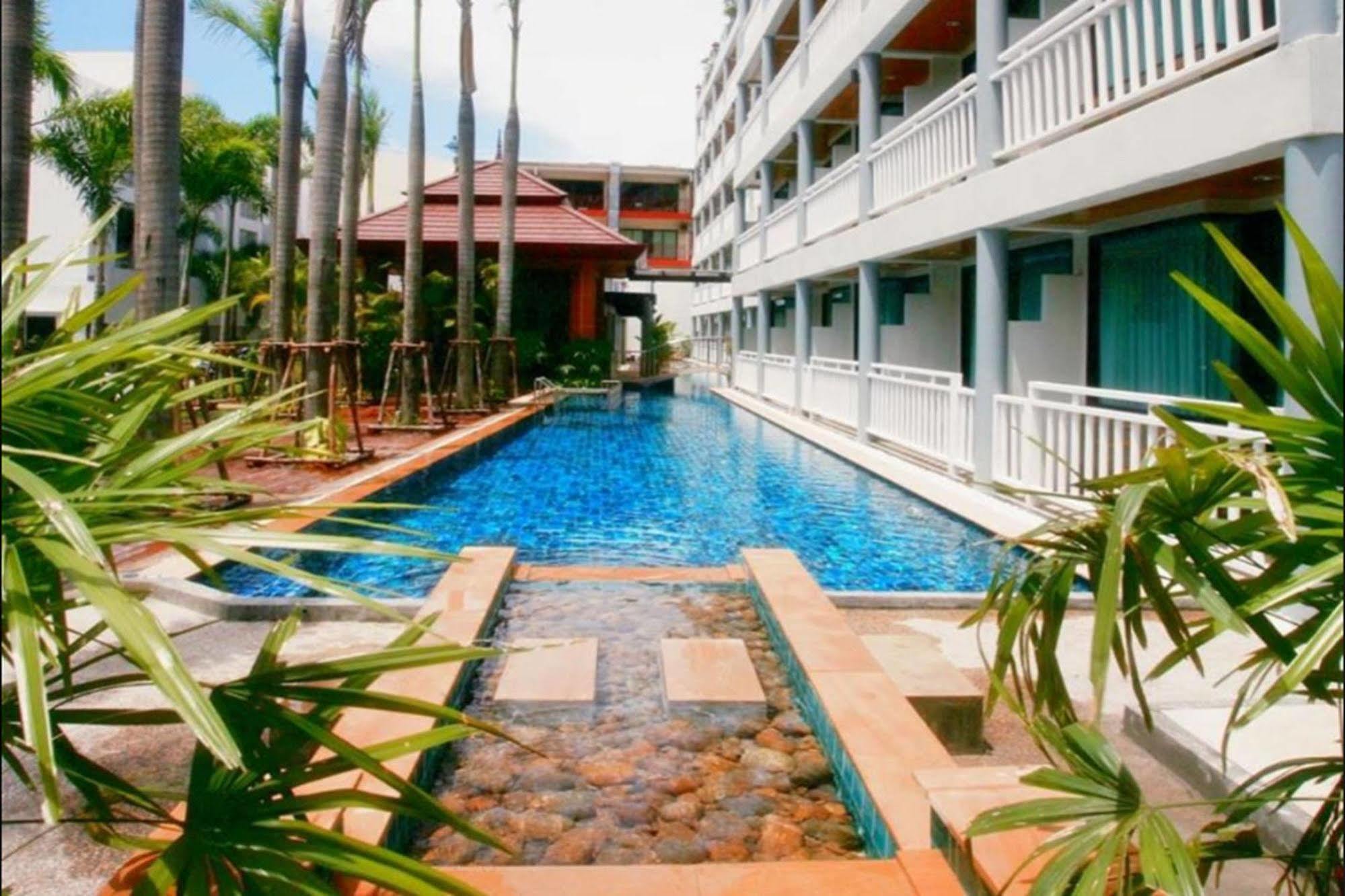 Honey Resort, Kata Beach Extérieur photo