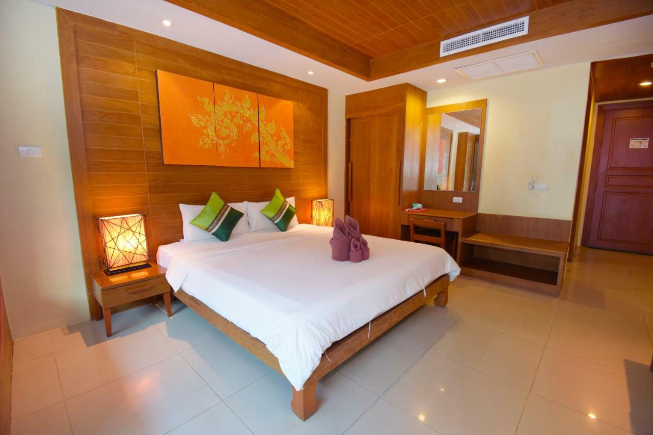 Honey Resort, Kata Beach Extérieur photo