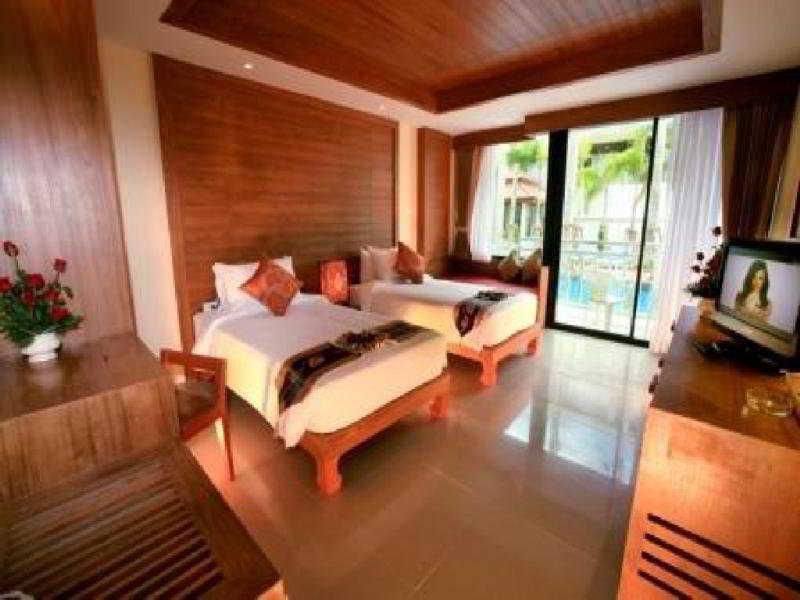 Honey Resort, Kata Beach Extérieur photo